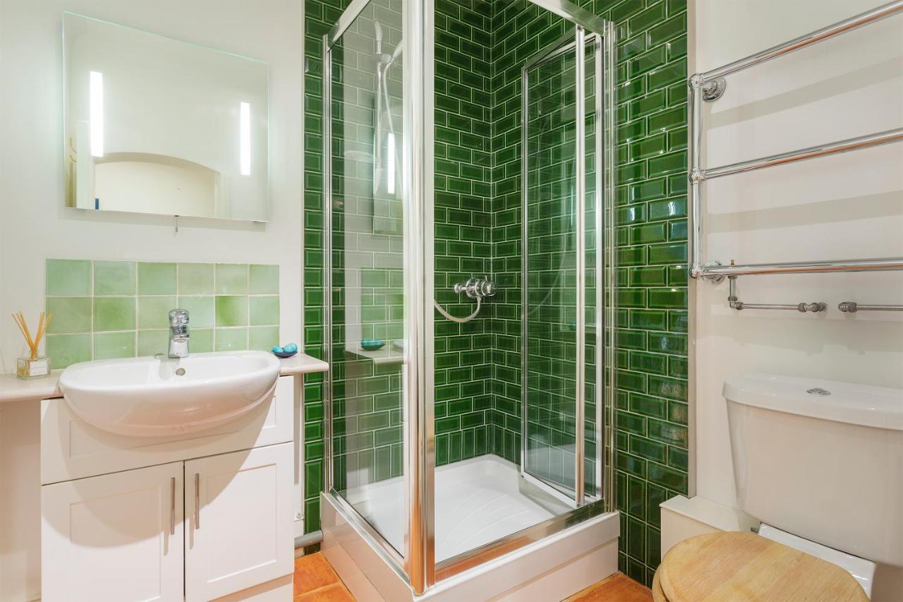 Veeve - South Kensington Garden Apartment Londyn Zewnętrze zdjęcie