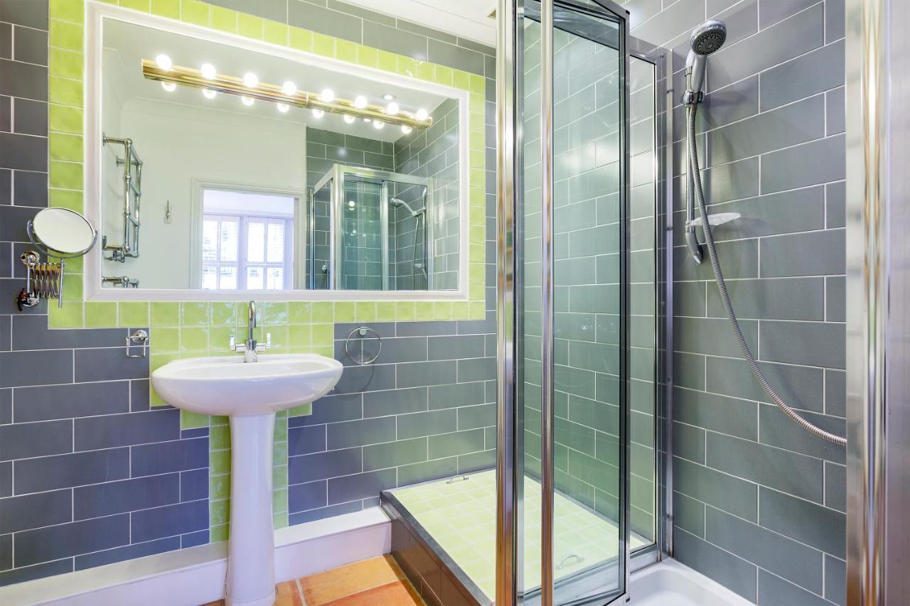 Veeve - South Kensington Garden Apartment Londyn Zewnętrze zdjęcie